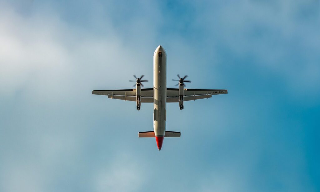 plane, aircraft, sky, clouds, nature, vehicle, flight, fly
